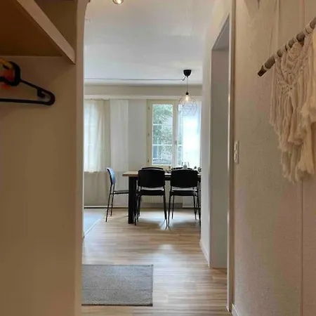 No.8 Boutique Apartment Unterseen Esterno foto