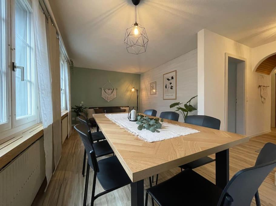 Apartment No.8 Boutique Unterseen